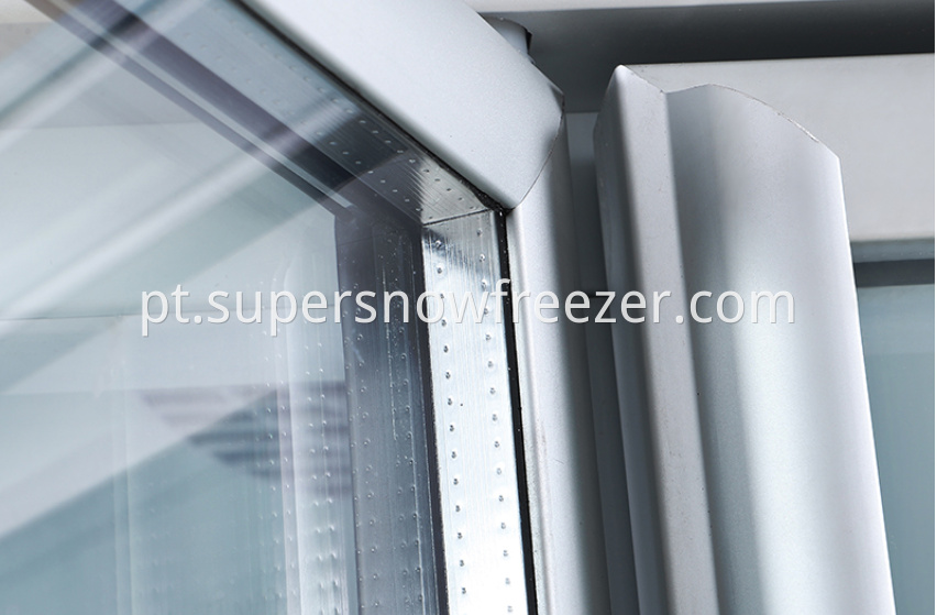 details of three door chiller2